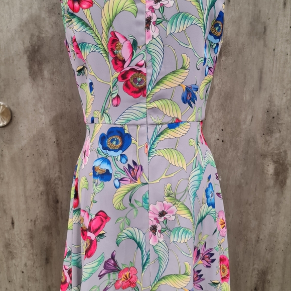 ANN TAYLOR FLORAL DRESS SIZE 6 EUC - Picture 4 of 7